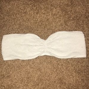 White lace bandeau